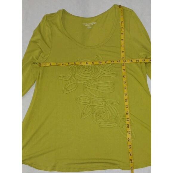 Soft‎ Surroundings 3D Floral Applique Knit Longsleeve Green Top Size Medium - Picture 4 of 7